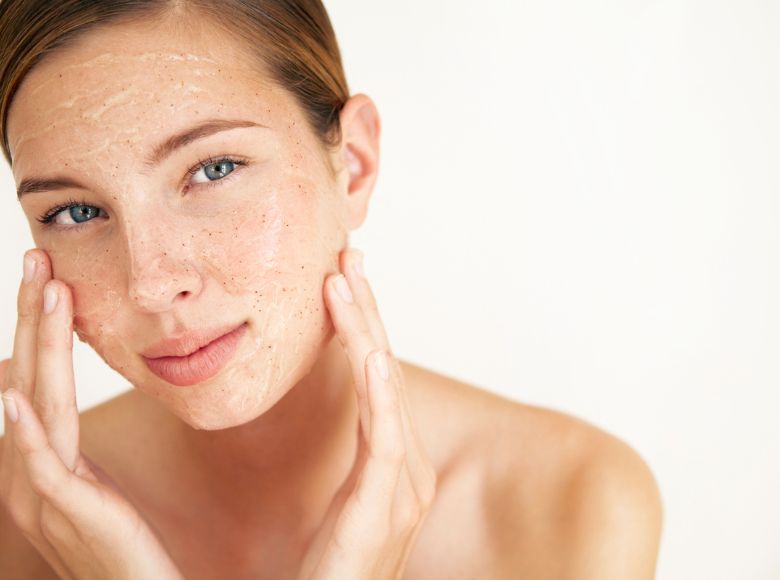 Không tẩy tế bào chết định kỳ khiến kha khó hấp thụ dưỡng chất