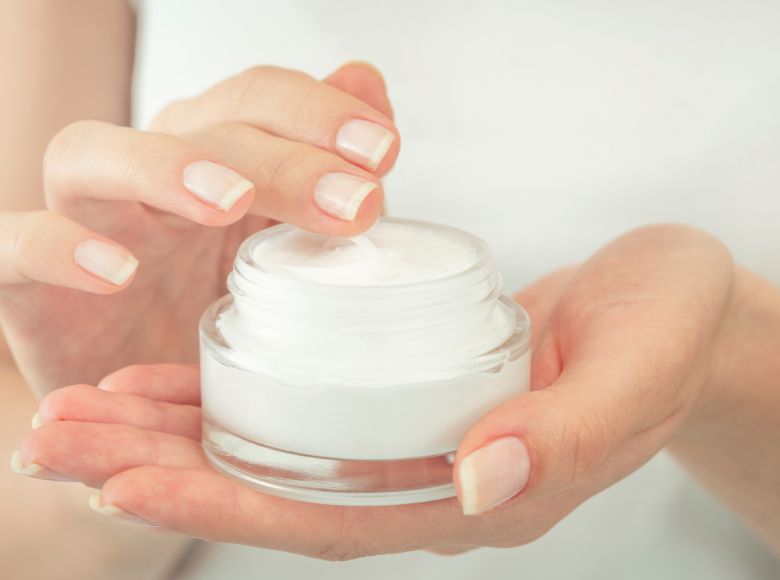 Ectoin ứng dụng trong kem dưỡng ẩm chăm sóc da